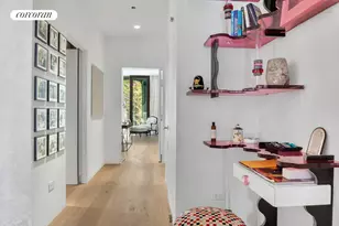 325 W Broadway, New York City, NY 10013 - Photo 9