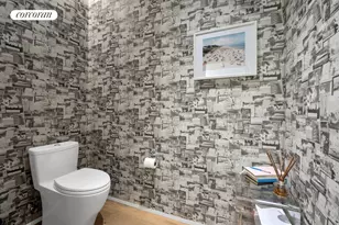 325 W Broadway, New York City, NY 10013 - Photo 15