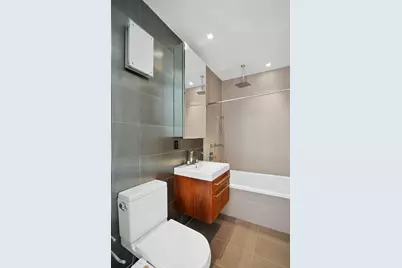 26-26 Jackson Avenue #802, New York City, NY 11101 - Photo 17
