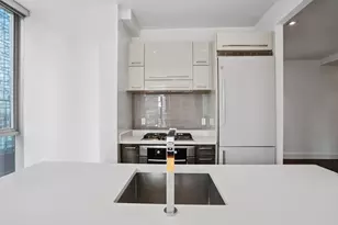26-26 Jackson Ave, New York City, NY 11101 - Photo 11