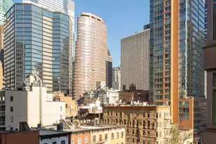 305 E 51st St, New York, NY 10022 - Photo 17