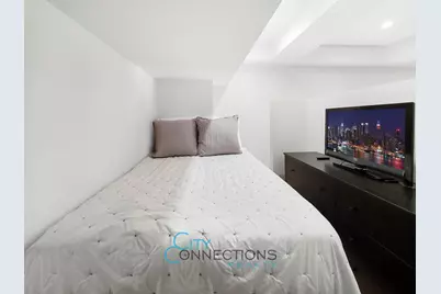 20 West Street #8-A, New York City, NY 10004 - Photo 23