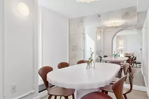 111 W 56th St, New York City, NY 10019 - Photo 7