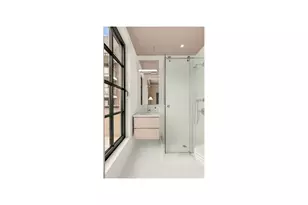 303 W 113th St, New York, NY 10026 - Photo 13