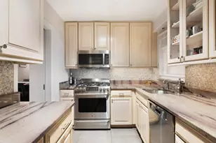 440 E 57th St, New York, NY 10022 - Photo 7