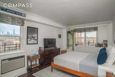 31 Jane Street #9AB, New York City, NY 10014 - Photo 5