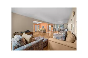 525 W 236th St, Bronx, NY 10463 - Photo 9