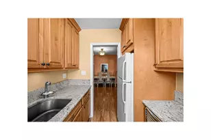 525 W 236th St, New York City, NY 10463 - Photo 15