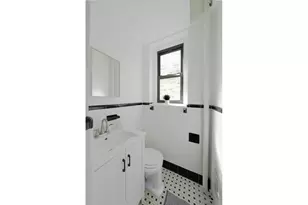 929 Park Ave, New York City, NY 10028 - Photo 13