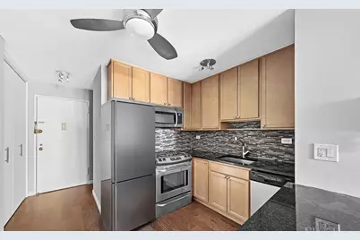 145 E 15th Street #6J, New York City, NY 10003 - Photo 5