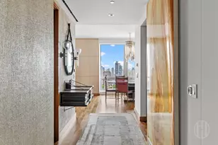 400 5th Ave, New York City, NY 10018 - Photo 5