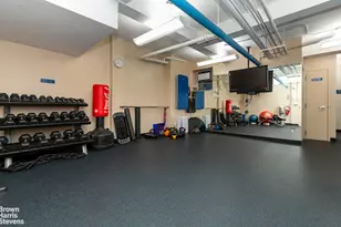 2550 Independence Ave, New York City, NY 10463 - Photo 17