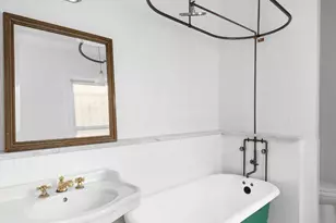 88 Chestnut St, New York City, NY 11208 - Photo 13