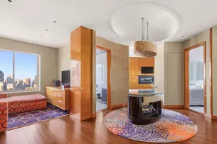 200 E 61st St, New York City, NY 10065 - Photo 9