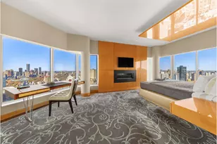 200 E 61st St, New York City, NY 10065 - Photo 13