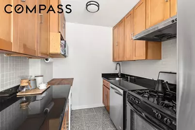 302 E 88th Street #4C, New York City, NY 10128 - Photo 3
