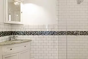 300 W 108th St, New York City, NY 10025 - Photo 9
