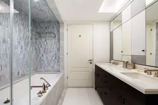 21 E 61st St, New York City, NY 10065 - Photo 7