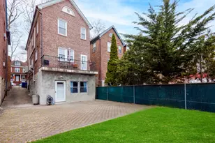 6126 Fieldston Rd, New York City, NY 10471 - Photo 11