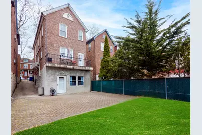 6126 Fieldston Road, New York City, NY 10471 - Photo 11