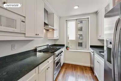 400 E 51st Street #4B, New York City, NY 10022 - Photo 5