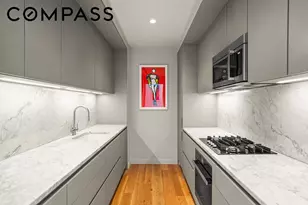 547 W 47th St, New York City, NY 10036 - Photo 5