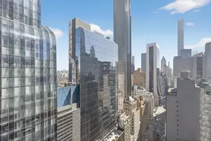 146 W 57th St, New York City, NY 10019 - Photo 11