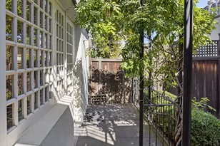 15 E 70th St, New York City, NY 10021 - Photo 27