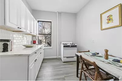 353 W 117th Street #4E, New York City, NY 10026 - Photo 1