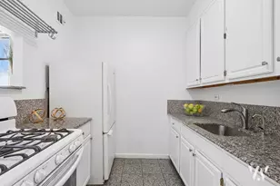 209 W 118th St, New York City, NY 10026 - Photo 3