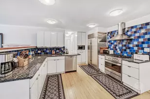 525 E 82nd St, New York City, NY 10028 - Photo 7