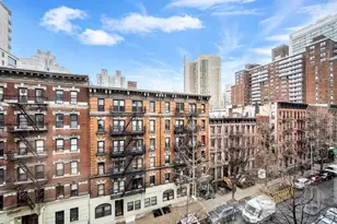 525 E 82nd St, New York City, NY 10028 - Photo 17