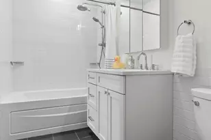 365 Bridge St, Brooklyn, NY 11201 - Photo 9