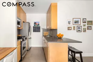 304 W 88th St, New York City, NY 10024 - Photo 5