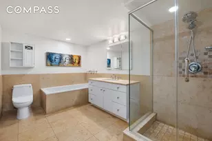 304 W 88th St, New York City, NY 10024 - Photo 9