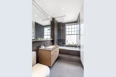 40 E 83rd Street #8W, New York City, NY 10028 - Photo 9