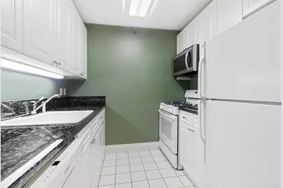 404 E 76th Street #5-F, New York City, NY 10021 - Photo 33