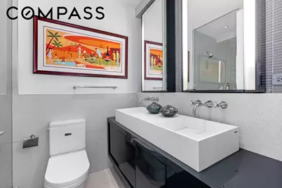 300 E 23rd Street #PHA, New York City, NY 10010 - Photo 9