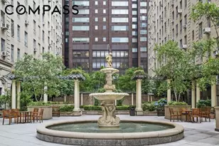 340 W 57th St, New York City, NY 10019 - Photo 15
