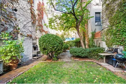 72 E 3rd Street #5A, New York, NY 10003 - Photo 11