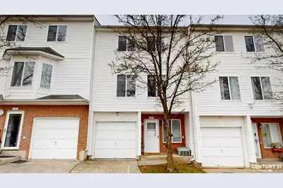 32 Aspen Knolls Way, New York City, NY 10312 - Photo 1