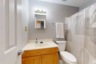 32 Aspen Knolls Way, New York City, NY 10312 - Photo 13