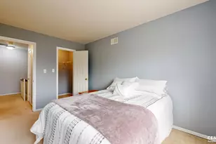 32 Aspen Knolls Way, New York City, NY 10312 - Photo 17