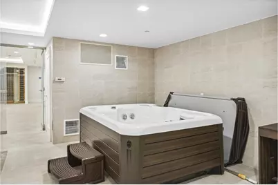 433 E 74th Street #GARDEN, New York City, NY 10021 - Photo 13