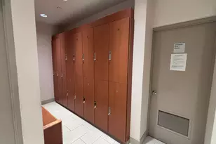 235 E 40th St, New York, NY 10016 - Photo 15