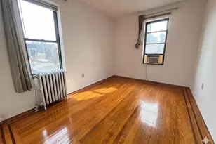 27-08 39th Ave, Long Island City, NY 11101 - Photo 3