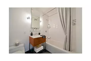 426 W 58th St, New York City, NY 10019 - Photo 7