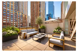 426 W 58th St, New York City, NY 10019 - Photo 9