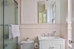 435 E 57th St, New York, NY 10022 - Photo 5