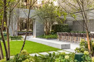 217 W 57th St, New York City, NY 10019 - Photo 13